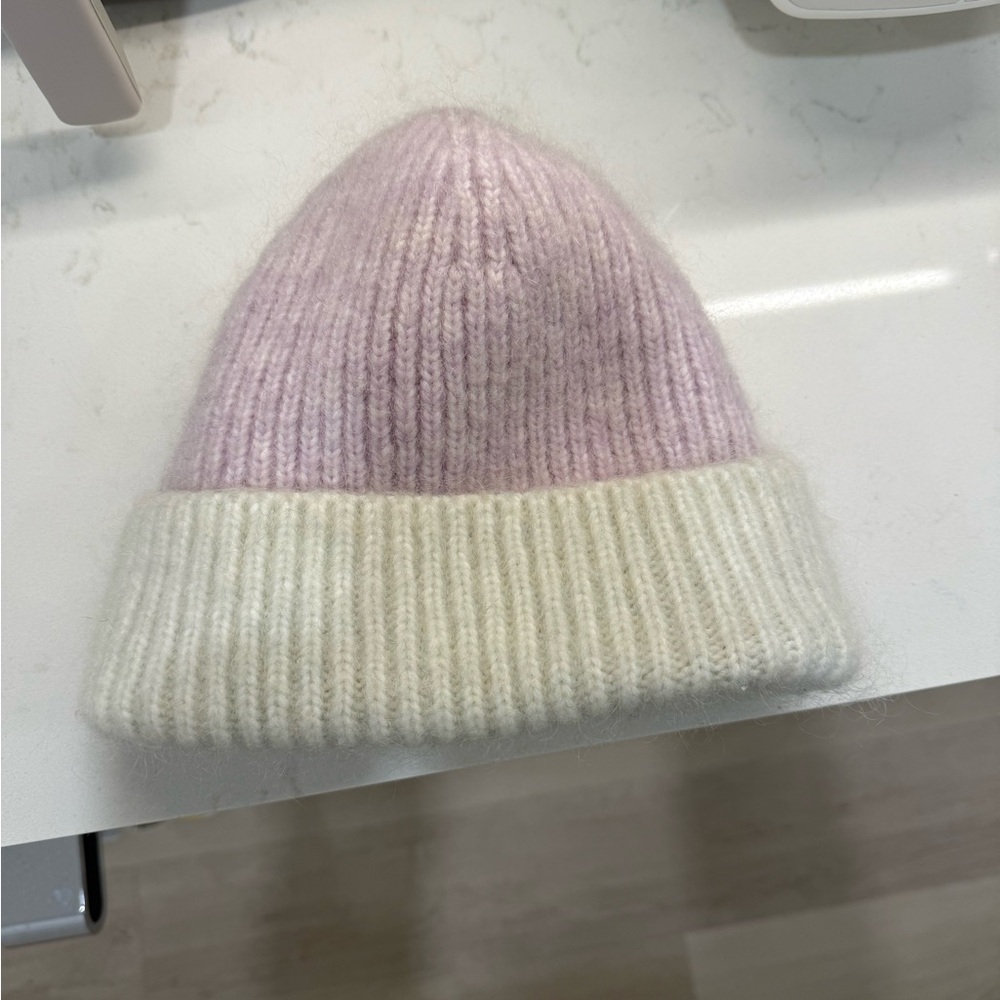 & Other Stories Soft Lilac and Cream Knit Beanie